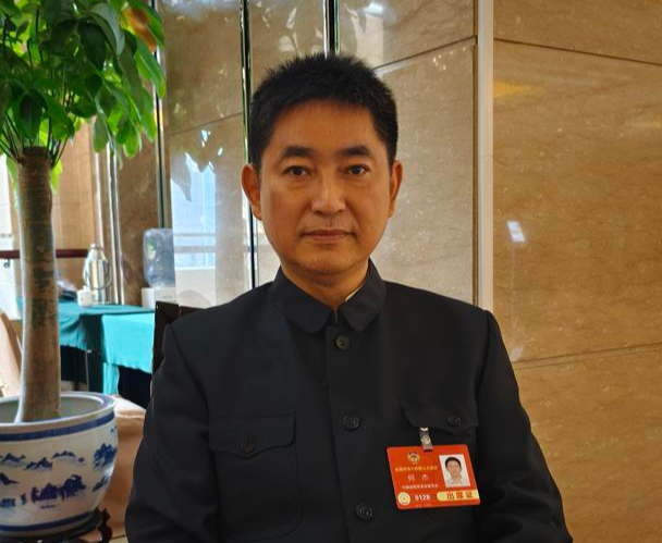 #委员呼吁合理限缩竞业限制适用范围#【有企业把后勤人员都纳入竞业限制？政协委员呼