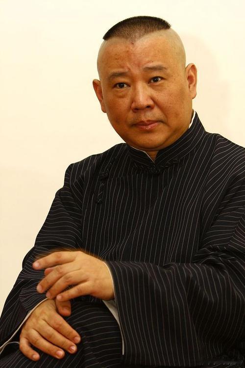 官方约谈+旧怨曝光！德云社这波“翻车”，撕开郭德纲最后的体面？
 
谁能想到，3