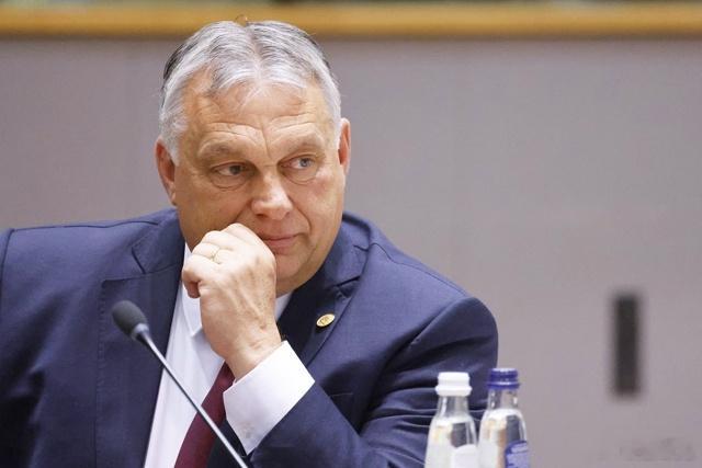 欧尔班说，匈牙利当局不排除使用俄罗斯石油的炼油厂发生的事故是由于“外部攻击”造成