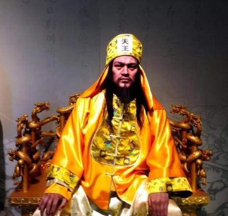 1864年，曾国藩部将李臣典在一名被俘虏的女官指引下，于南京天王府御苑挖开洪秀全