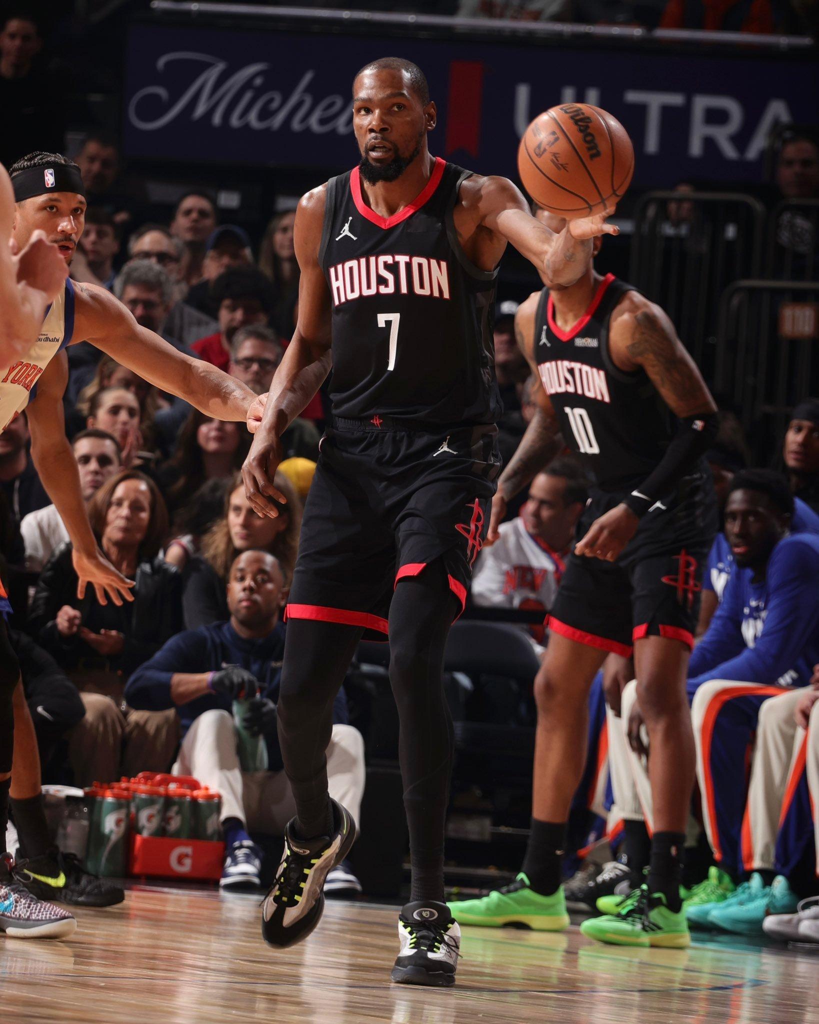 火箭这第四节真是喂了坨大的…nba