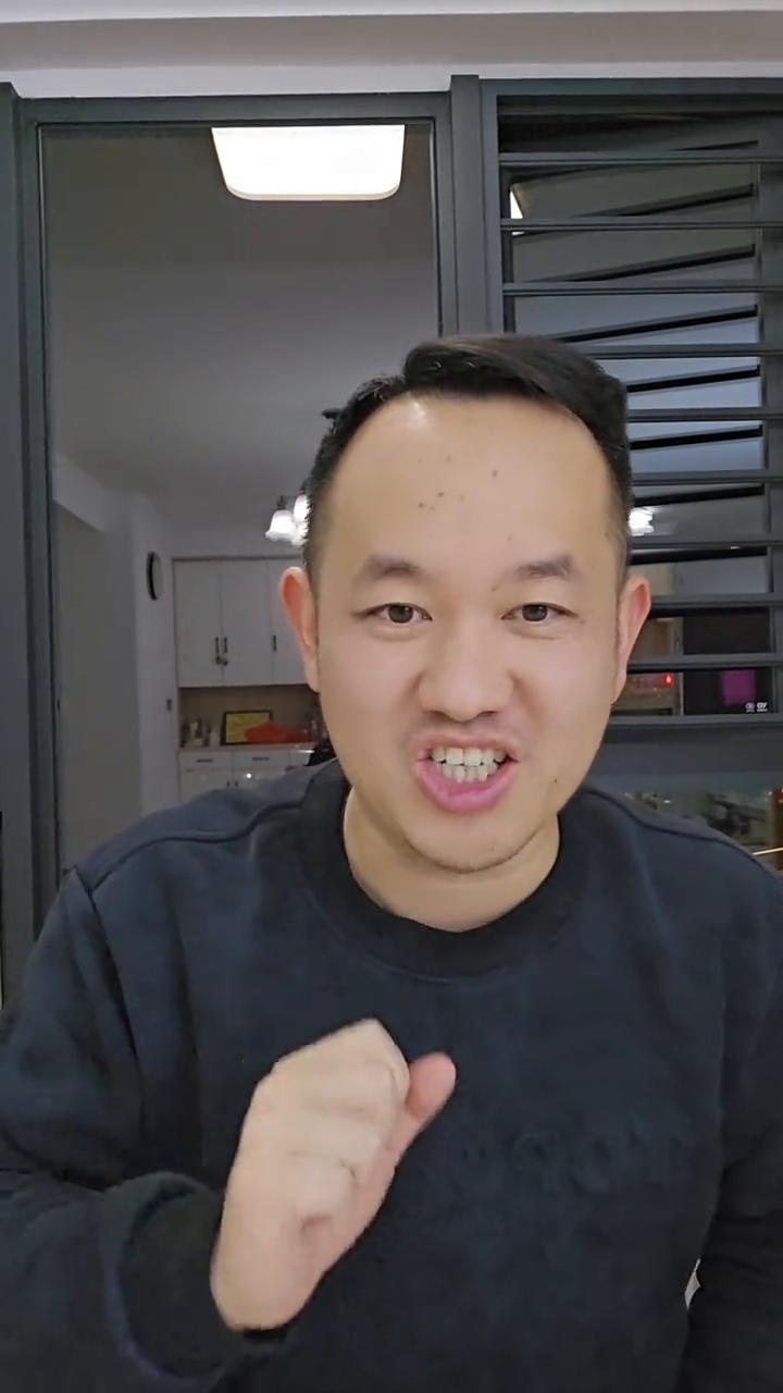 3500元最高端手机。
3000到4000块钱之间市场上面最好用的手机有今天这几