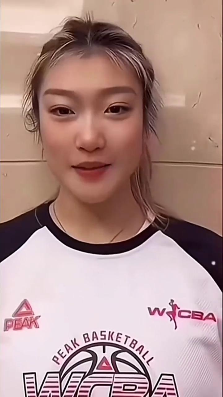 哈喽大家好，我是李梦。非常感谢大家给我的投票。