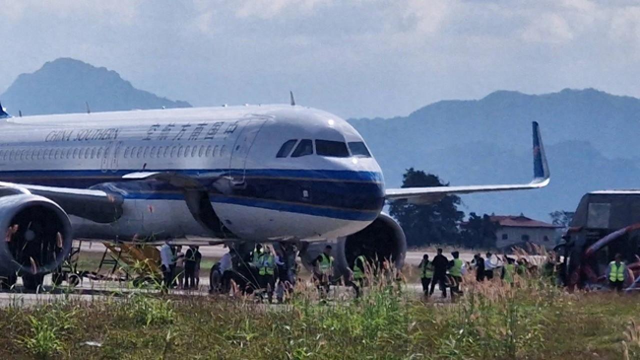 泰国遣返937名大国籍人员！

12月16日：合计100人；
12月17日：合计