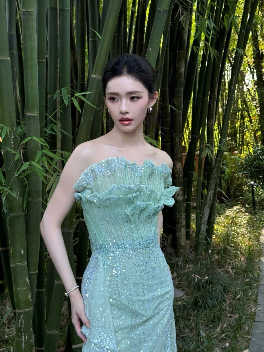 林允 在复制粘贴的时代，你是手写的诗