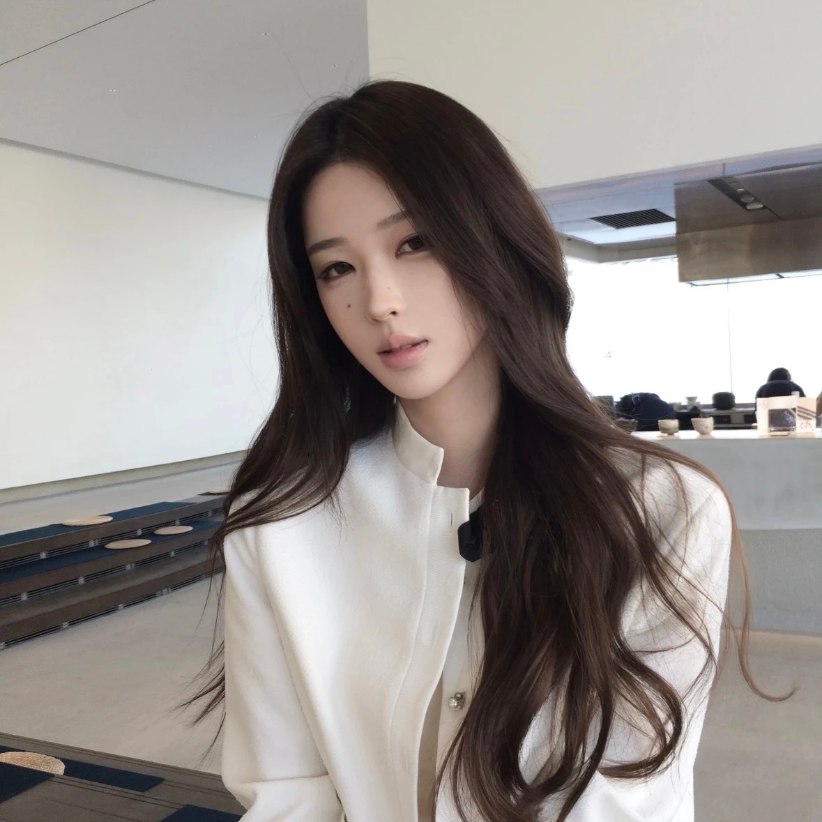 Share|白色系女头 