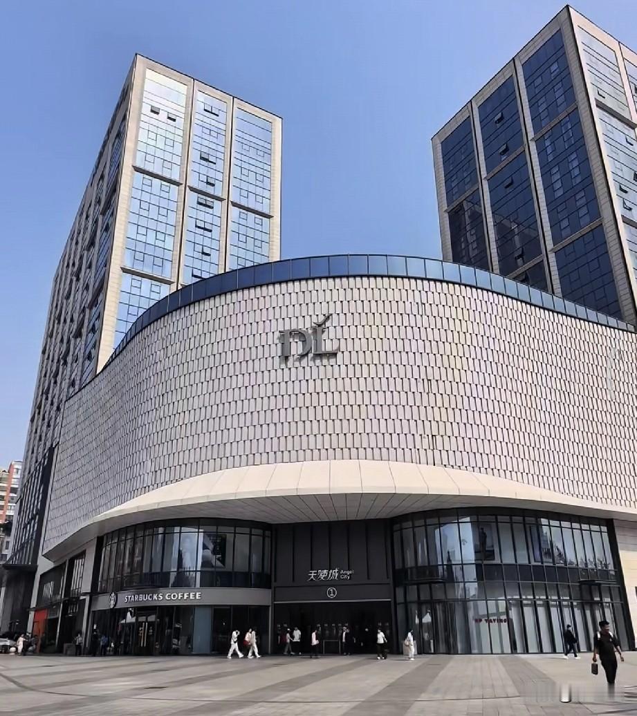 姆巴佩赛后说了一番令人不舒服的话，今天东鹏、蒙牛、妙可蓝多等品牌相继宣布终止与姆