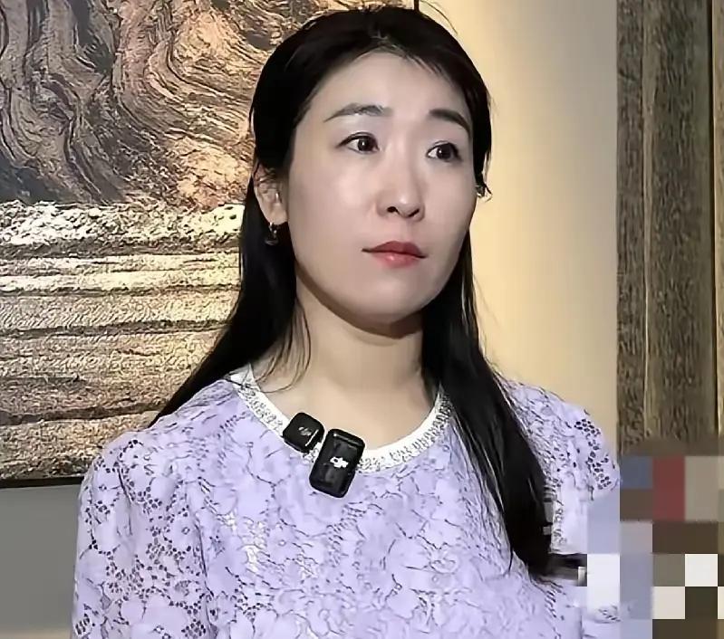 听了唐先生的发声，
我真的被恶心到了，他从头到尾称自己的老婆为朱女士，却很自然的