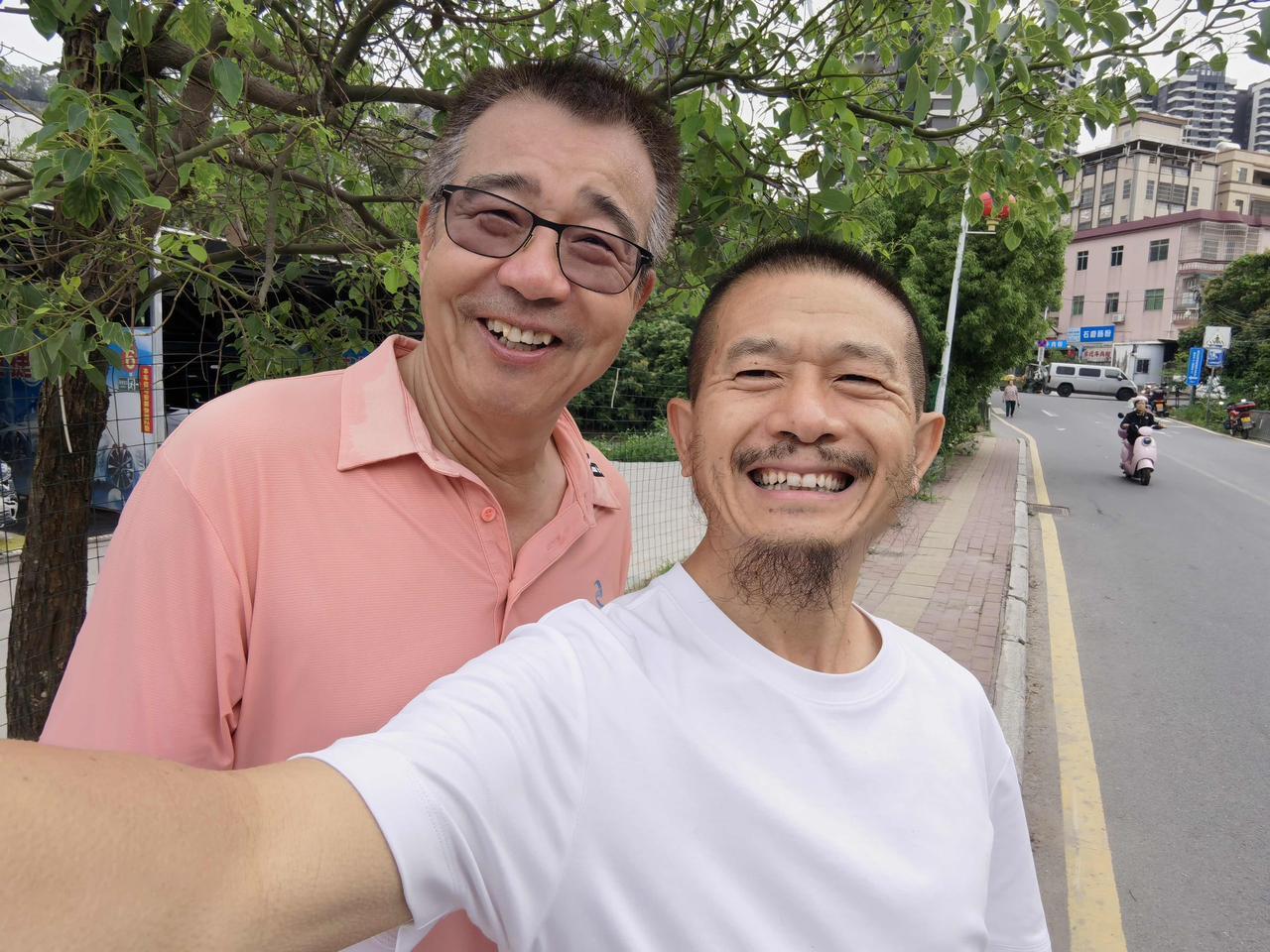 【郁郁寡欢——人际内耗的衰老代价】近日，发表于《美国国家科学院院刊》（PNAS）