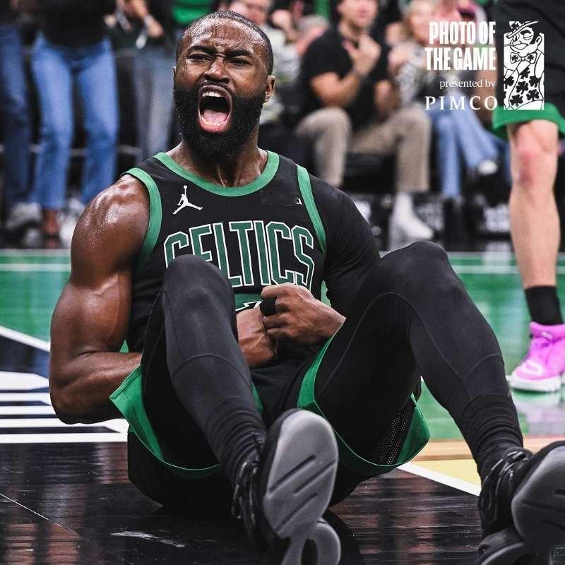 杰伦：“这是我们本赛季迄今氛围最棒的主场观众。你能真切感受到现场的能量，能感受到