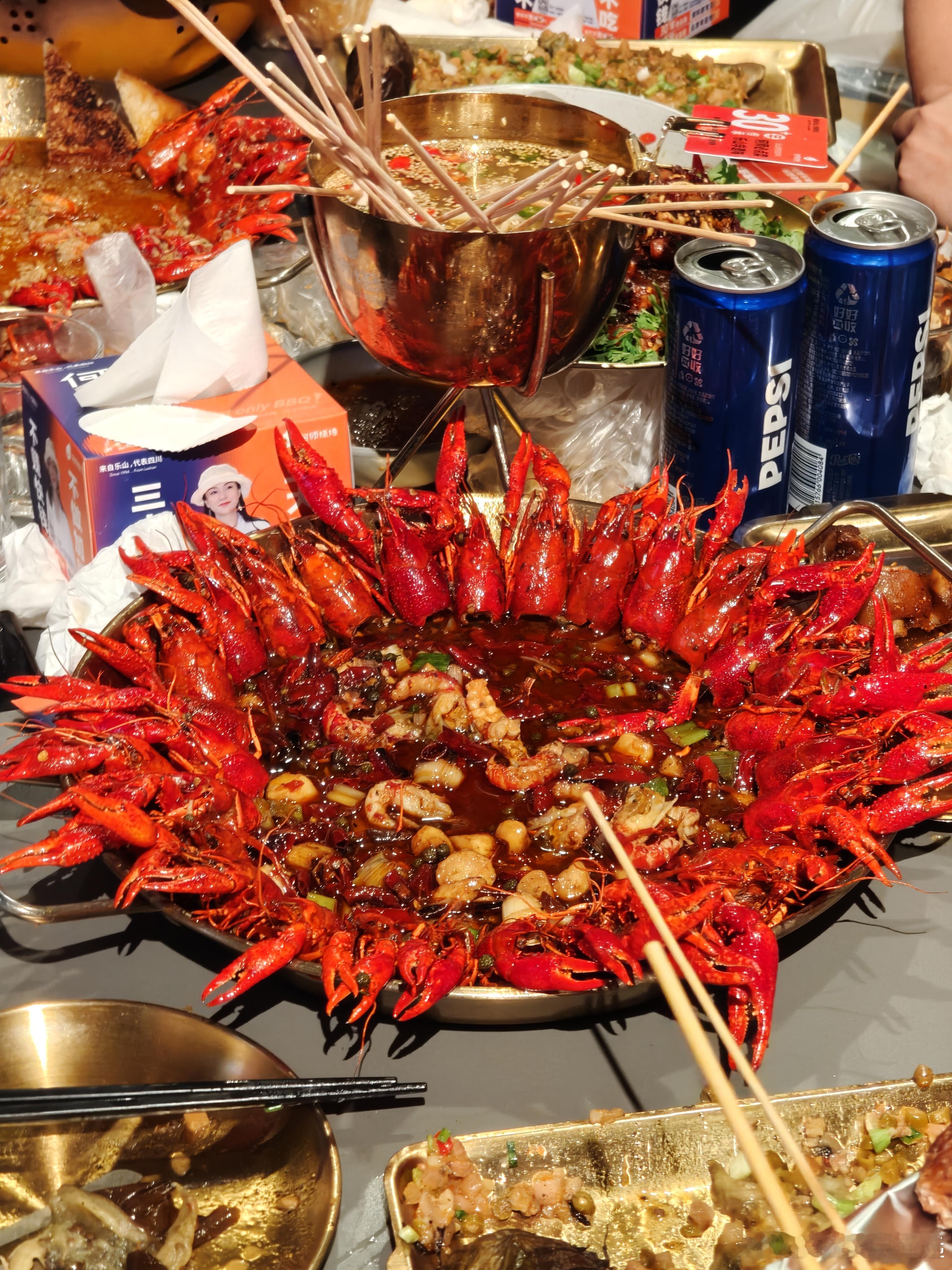 来成都狠狠造一顿烧烤这你受得了么 