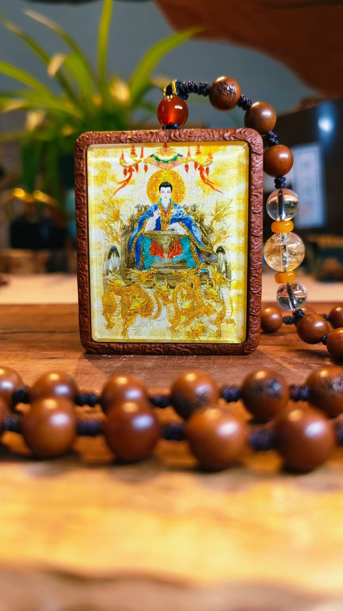 帝坐金车元始天尊神牌，非常适合紫微星入命的缘主定制，定制神牌绝不会有完全相同的两