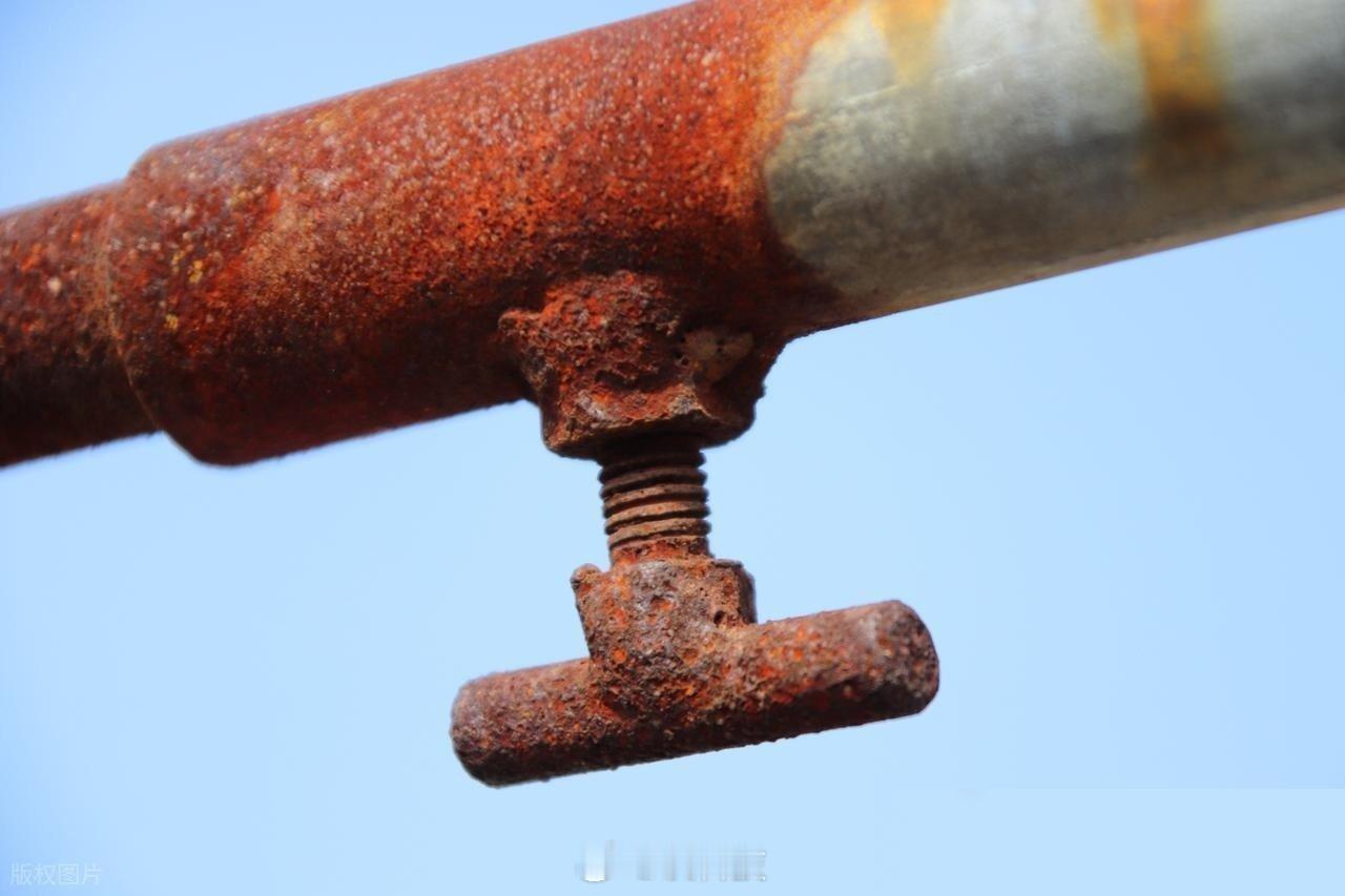 从生锈噩梦到绿色零碳能源：铁粉循环储能的科技革命 能源圈这几年卷得厉害，锂电、氢