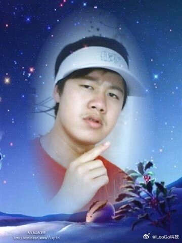 QQ回应沈腾空间被盗哈哈哈……我看看我的QQ空间，曾经想要删除的照片…… 