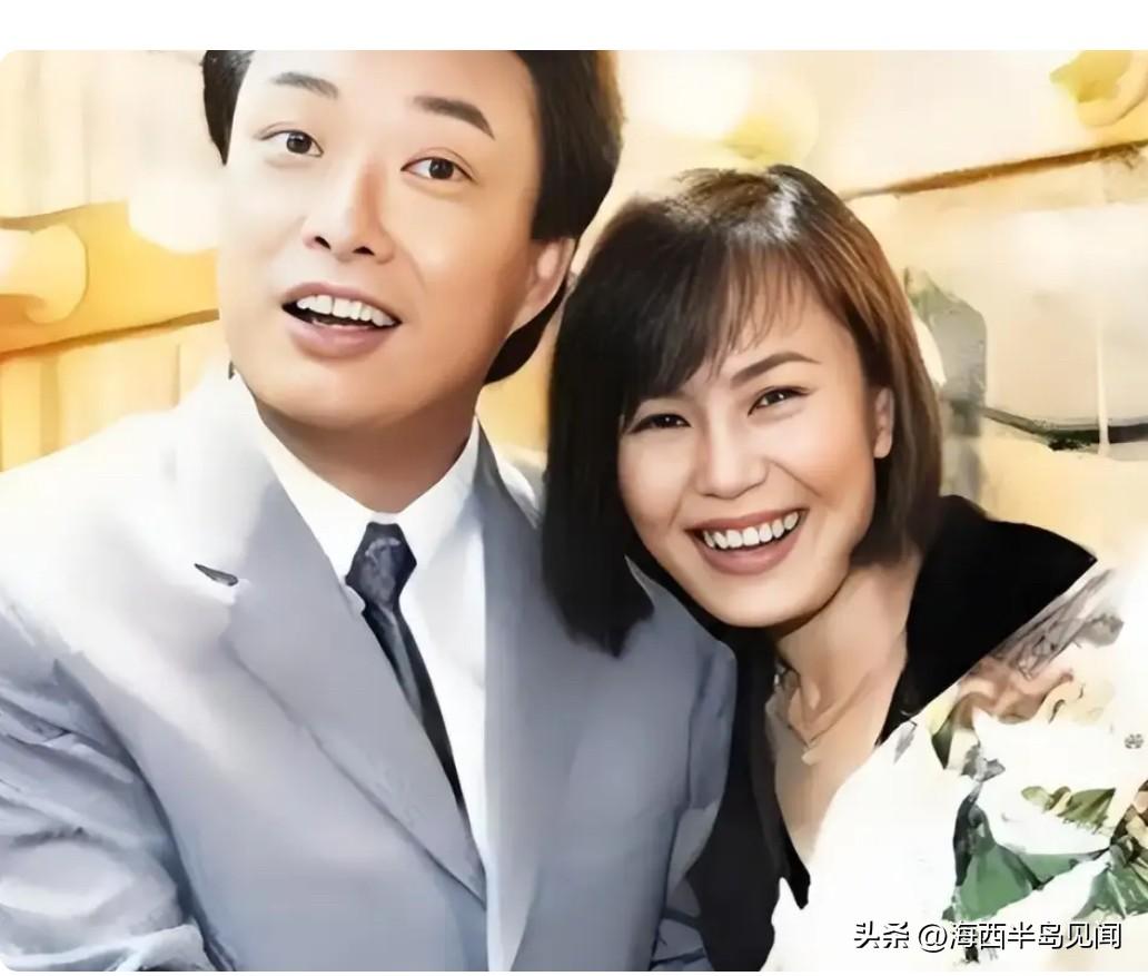他现年71岁，唱了47年的情歌，独居豪宅，最后没结婚，没子女，却和另一个现年62