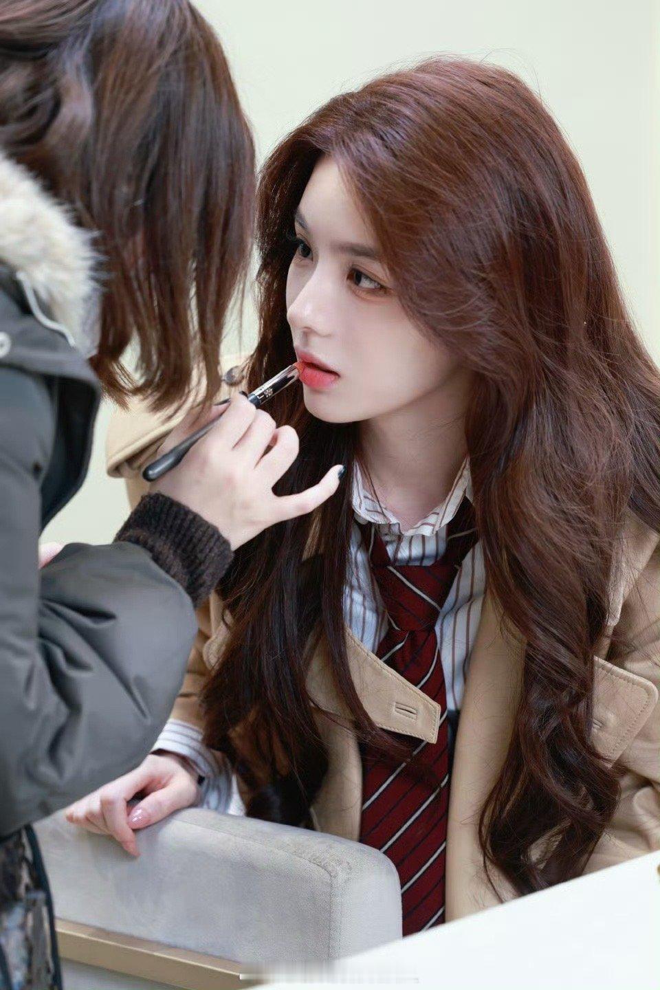 孙一宁的脸当明星也绰绰有余确实很漂亮啊