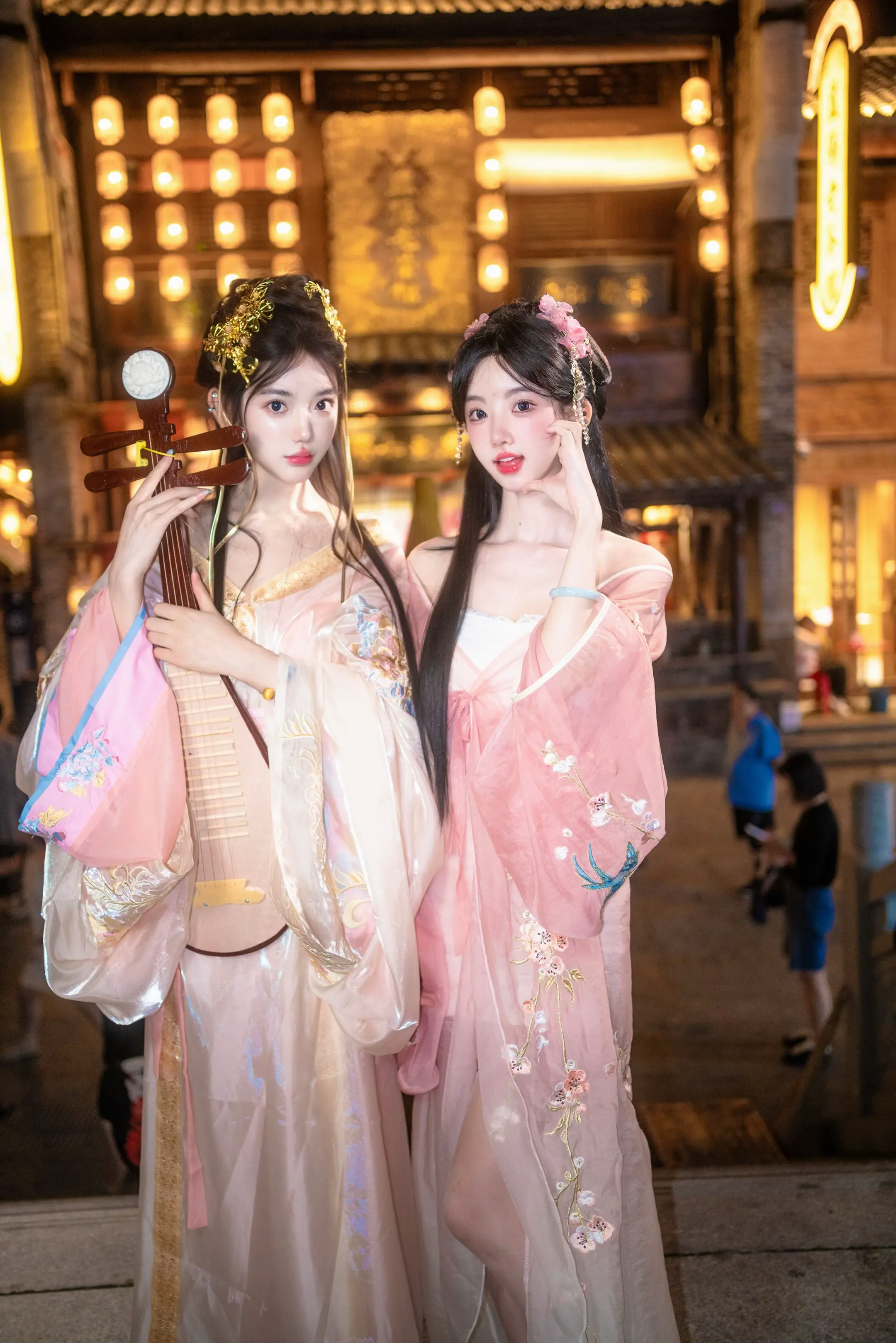 官人 你在哪？  合拍