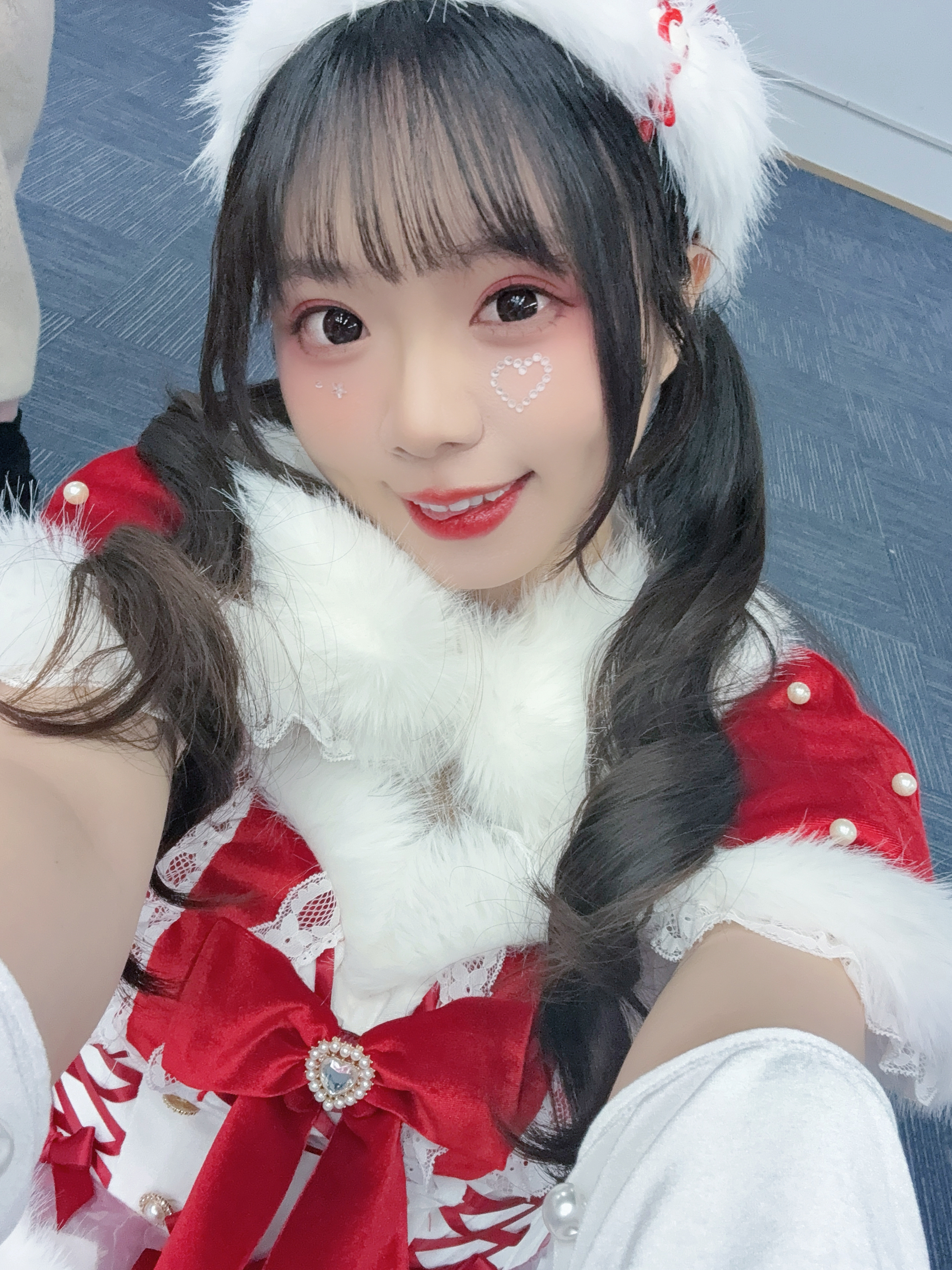 今年份的圣诞🎄但今天没带脑子谁能送我一个😭兜系少女