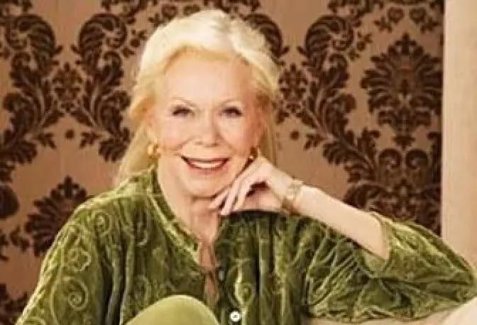 90岁博士一句话点醒：
女人出路自我疗愈，
42岁妈妈逆袭重生
42岁家庭主妇撞