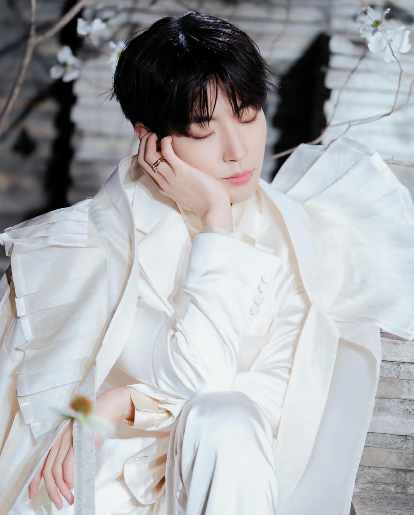 许仁江的饰演者黄寅烨分享剧照[ins:@ hi_high_hiy](金裕贞相关 