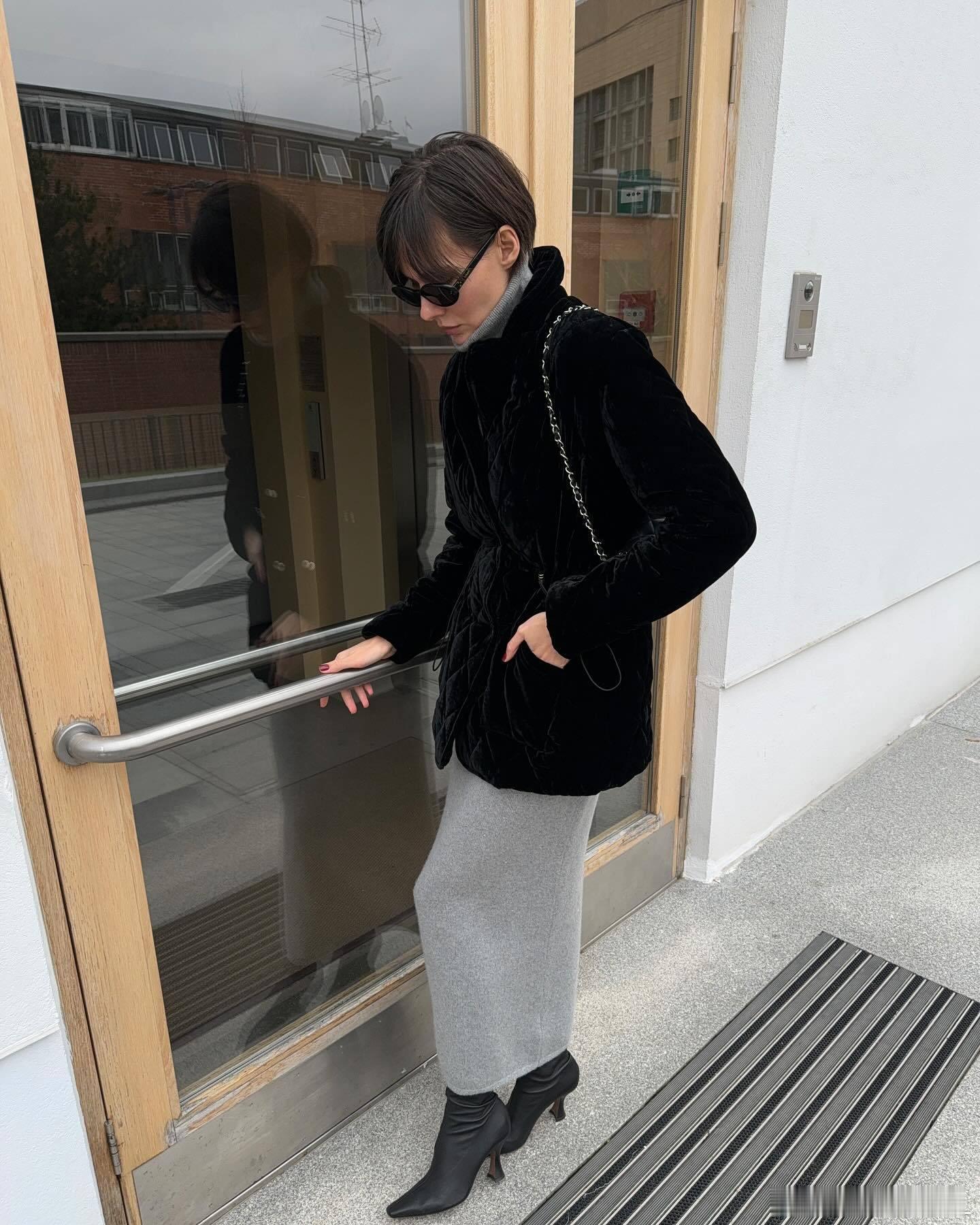 Yana 高冷中性风#Ins# ​​​