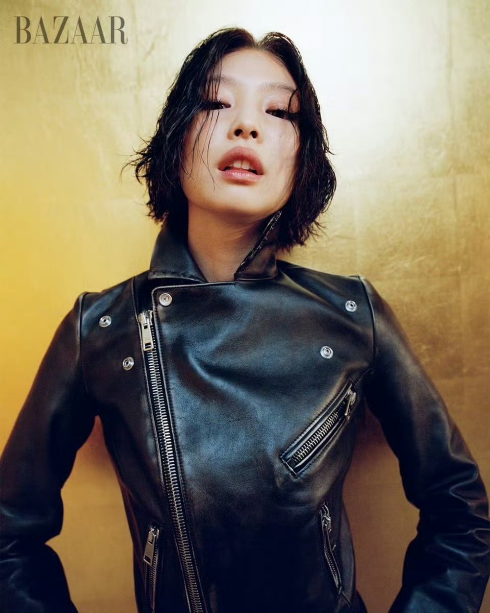 Jennie这颜值放内娱应该是刘亦菲的水平吧！ 
