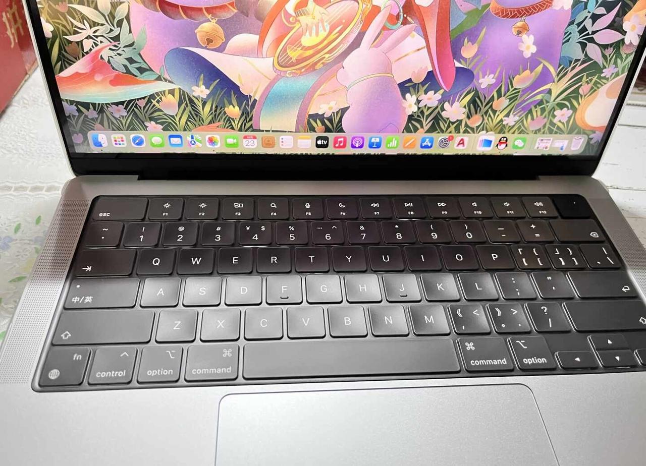 透光不遮字，看键超清晰
一张膜，延长 Mac 键盘寿命后悔没早入的数码产品 3C