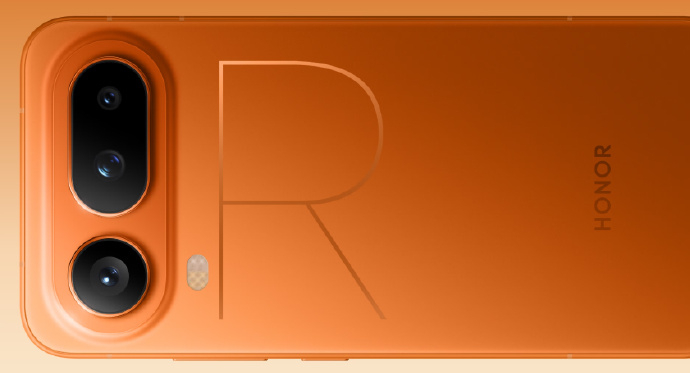 橙色会成为今年配色新宠吗 橙色今年想C位出道有点难呀，去年橙色配色是特别流行了，