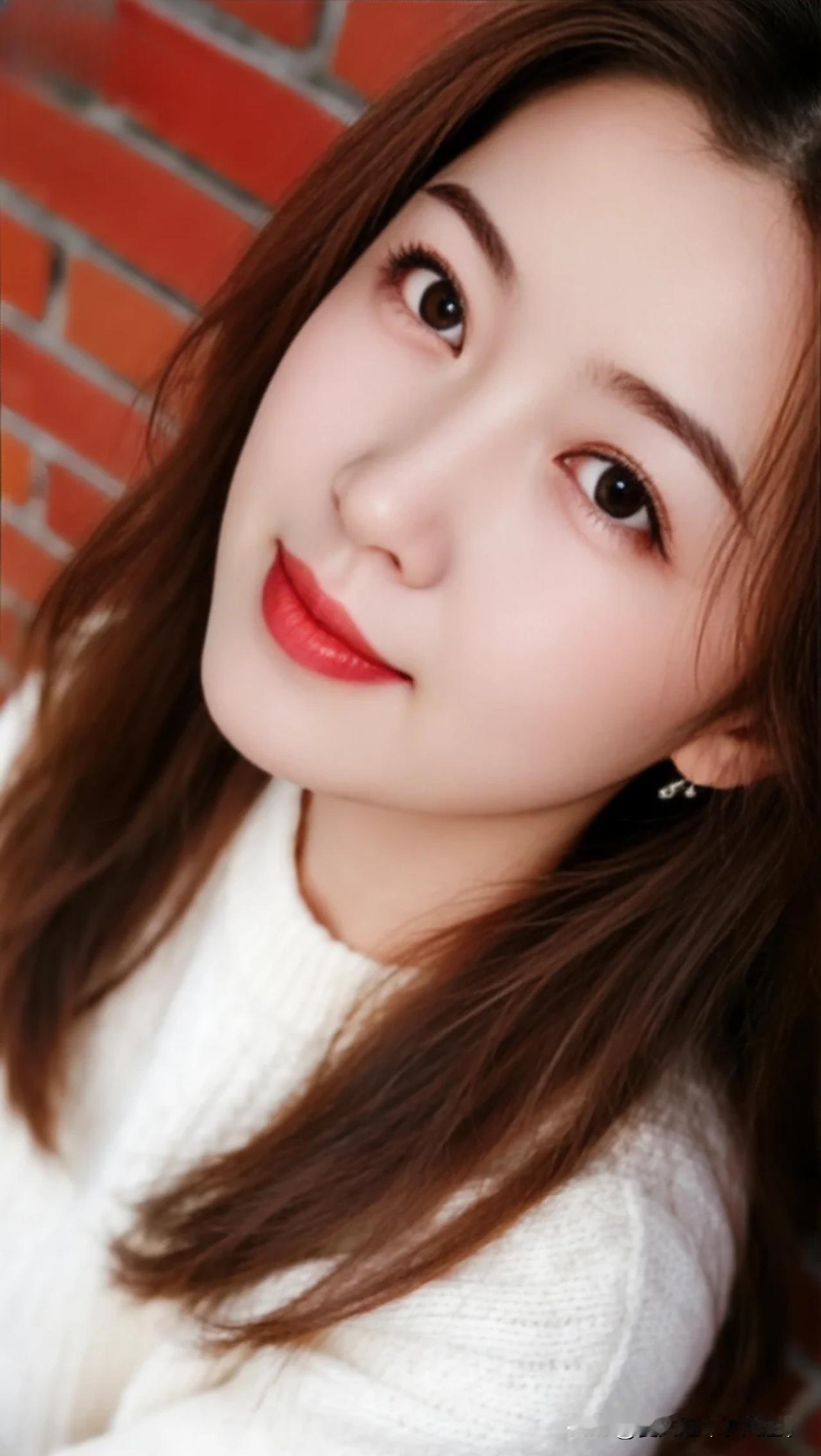 友友们我生病了
跟大家请个假
医生让我休息几天
接下来没有我的日子里
答应我一定