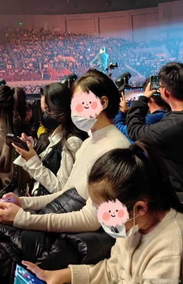 网友汪峰演唱会偶遇森林北偶遇森林北看汪峰演唱会 网友汪峰演唱会偶遇森林北 