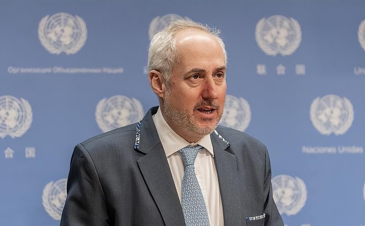 会费欠着，群还退了，联合国真敢动手吗
美国欠联合国三十多亿美元的事，最近被提上台