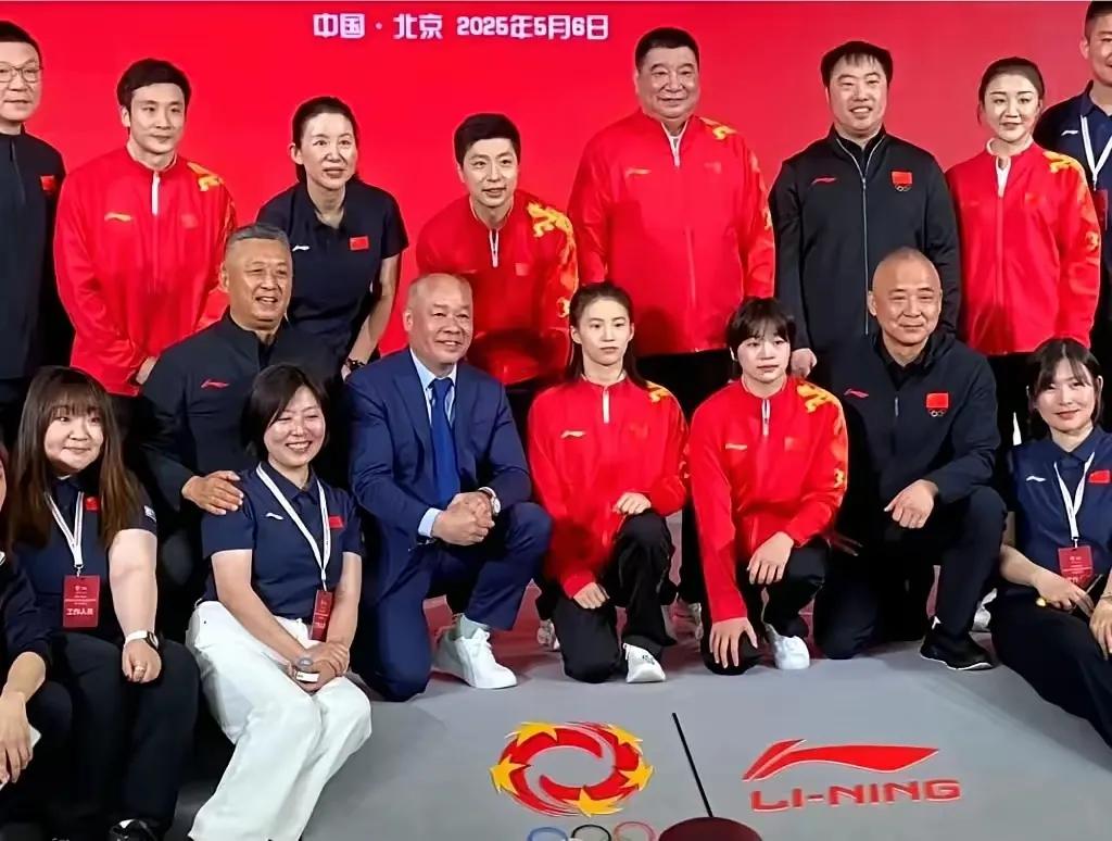 李宁非常喜欢跳水队的俩女宝，而且，他更喜欢夺冠军的宝。如果婵宝囊括了世界杯赛的冠