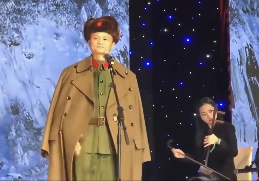 此公虽然身材长得不发达，但是他的大脑还是很发达的！有一说一！