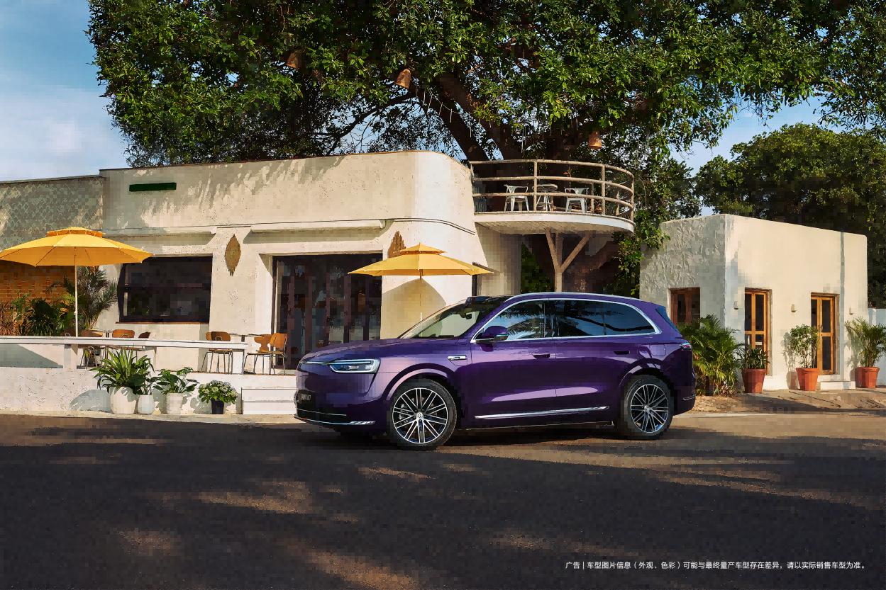 不只是更好看，问界M7这次把“家庭旗舰”的体面感做得更完整了
对于很多家庭来说，