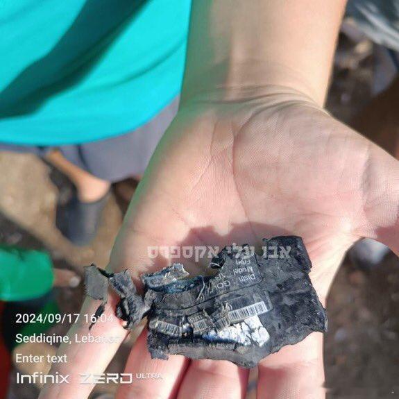 #黎巴嫩多地手持寻呼机被引爆##黎巴嫩多地无线电通信设备爆炸##黎巴嫩寻呼机爆炸