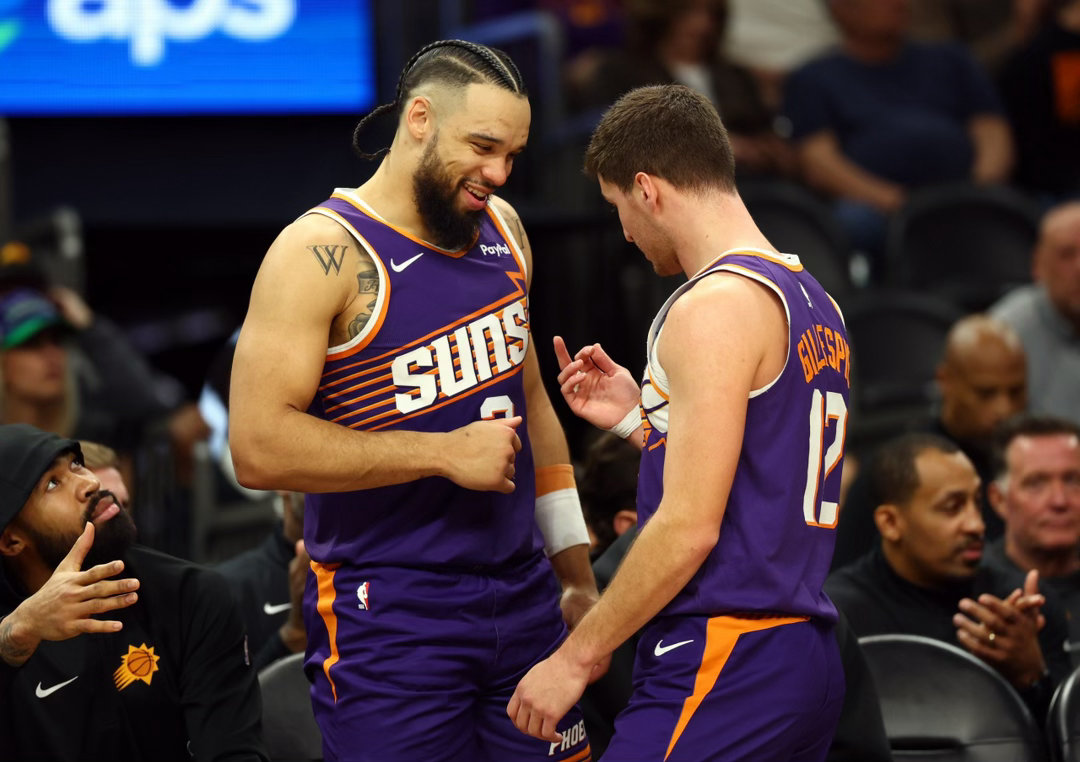 NBA续约狄龙库明加ESPN名记Shams报道，狄龙·布鲁克斯与太阳达成提前续约