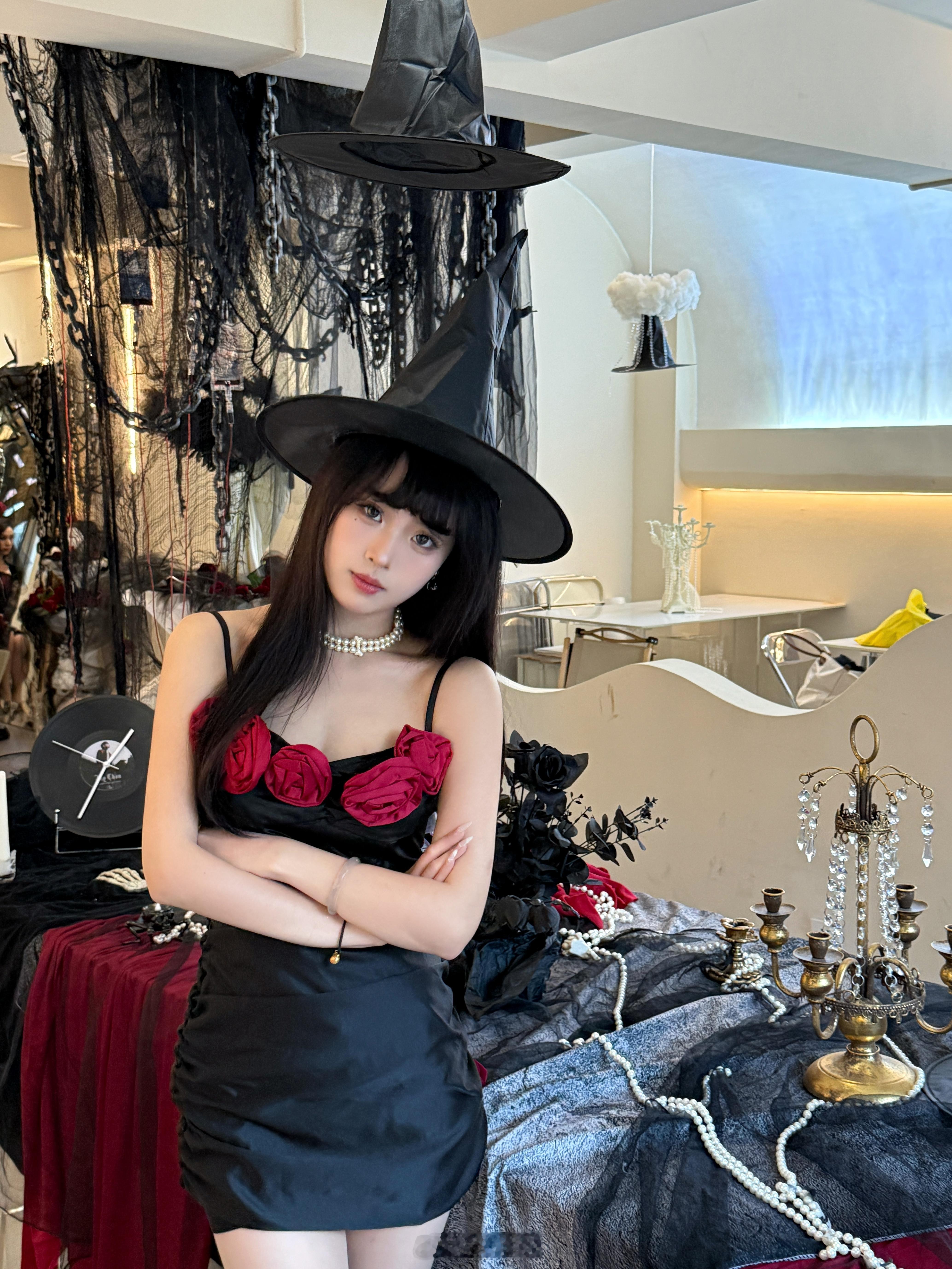 Trapped in my 🕸️ ​​​