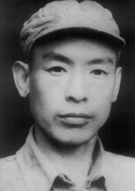 1950年一位师级干部遭土匪残忍杀害，西南百万匪患三年内彻底肃清
 
这位牺牲的