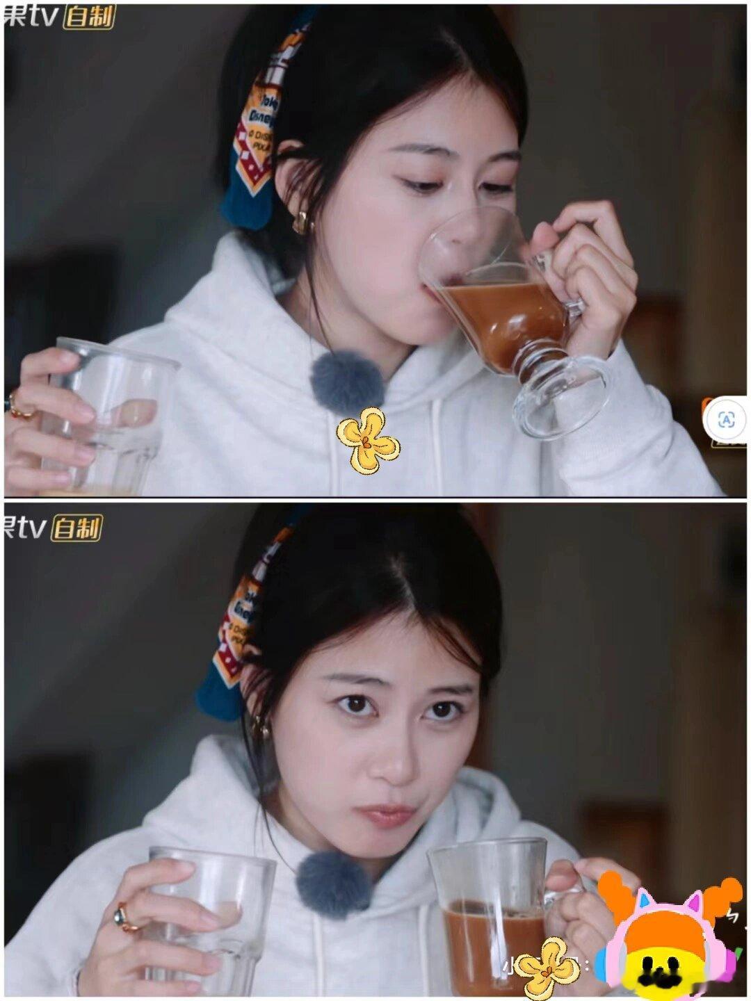 花少有自己的淳常在妹宝与淳常在的共同点：欢天喜地吃饭去，叽叽喳喳笑归来。爱吃爱笑
