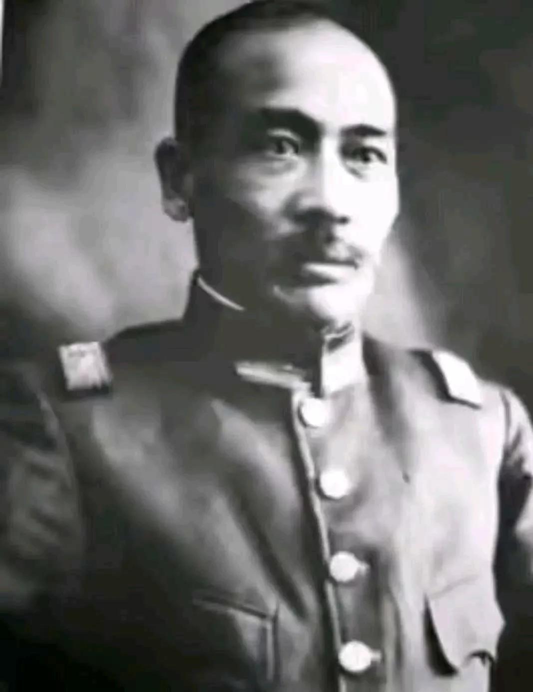 公元 1638 年，满清军队杀死了明朝一品大员家中 47 口，这位一品大员临终前
