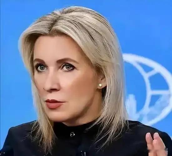 俄罗斯外交部发言人扎哈罗娃在社交平台就意大利副总理萨尔维尼关于“没有什么能让俄罗