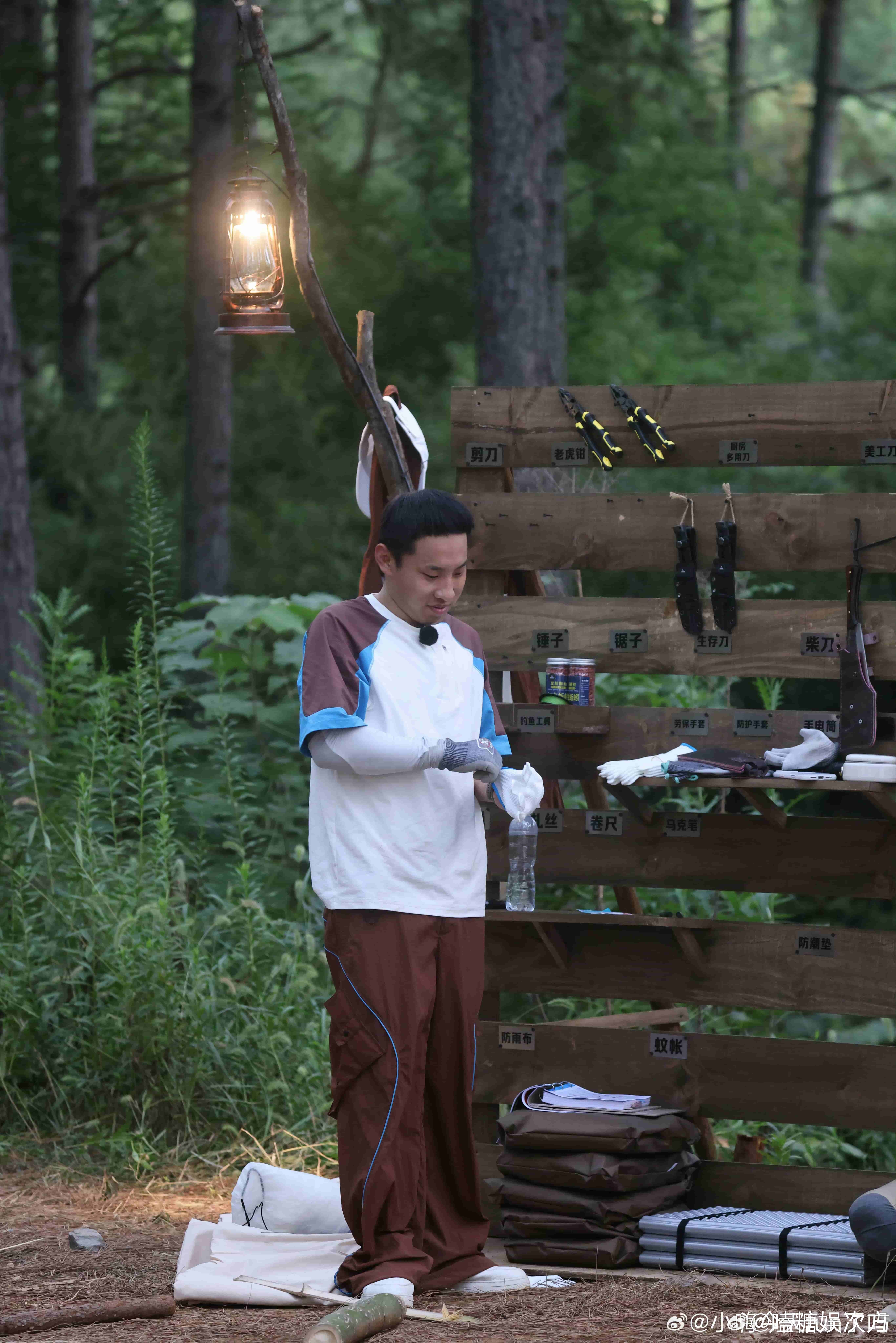 嗨放派八分钟给我看麻了嗨放派刚看完《嗨放派》生存对抗季的宣传片，八分钟完全让我目