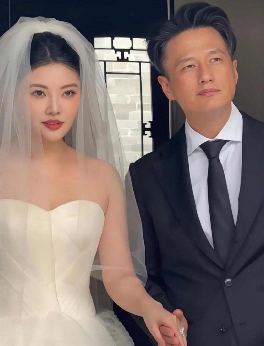 徐冬冬尹子维婚礼前一天发生争执 生活就是这样，不会一帆风顺总会遇到磕磕绊绊，但是