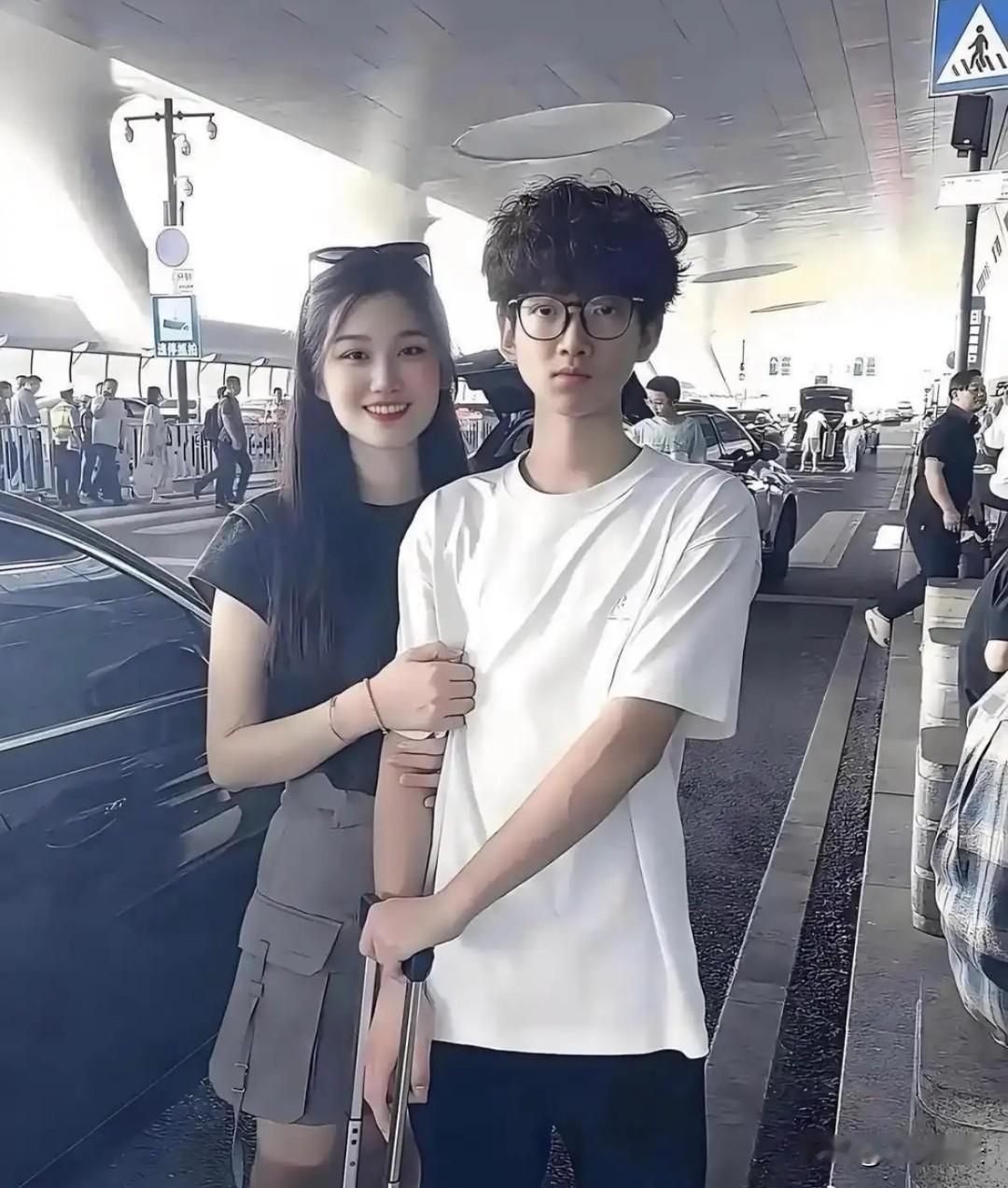 这竟然是母子关系真是惊呆了 ​​​