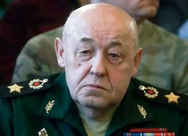 在全球目光被霍尔木兹海峡局势所吸引之际，一场风波悄然逼近俄罗斯。
当地时间4月2