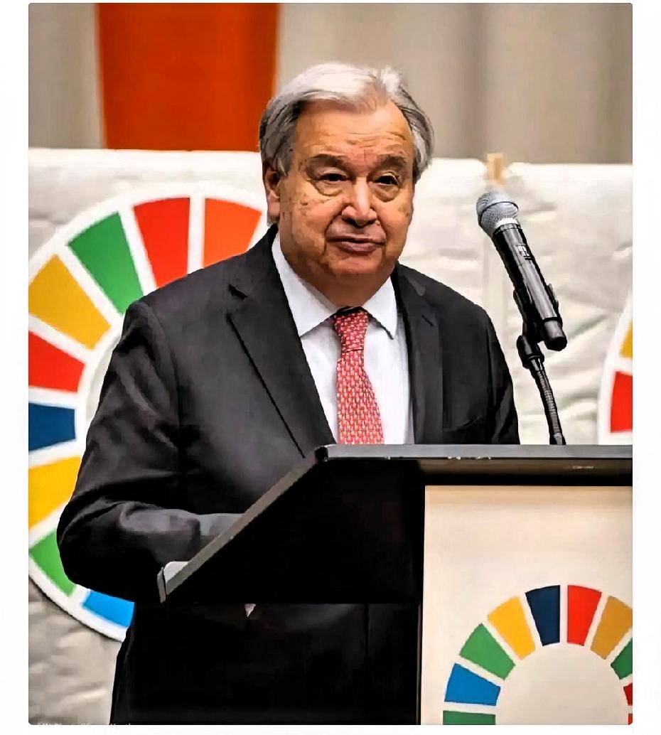 真是把人大牙都笑掉了。直接动用军队，光天化日把人家在任总统给抓了。出了这么大的事