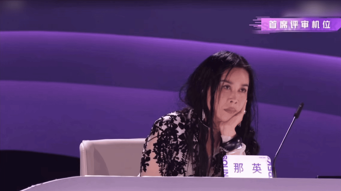 行走的台偶OST诚不欺人！陈佩贤一开口自带画面感，温柔又有力量的嗓音直接把人拉进