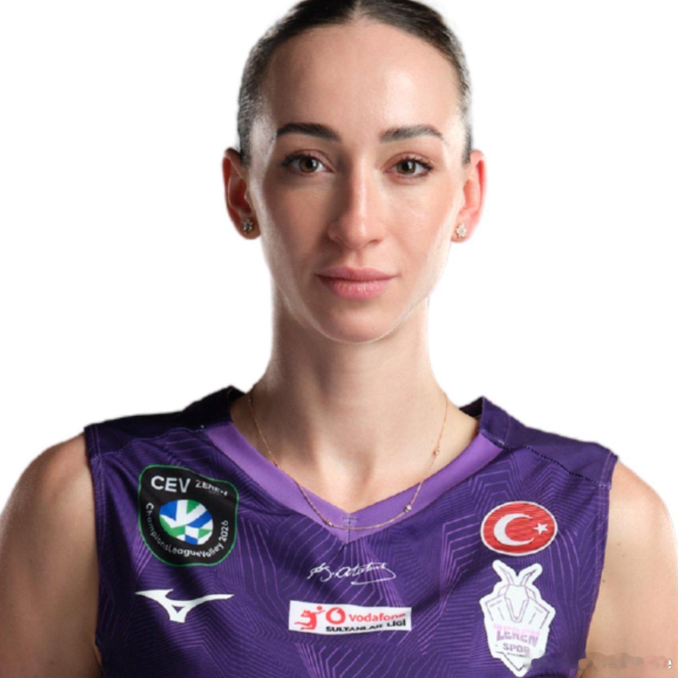 排球 🟣 泽仁体育队本赛季的大部分成员都将离队并有了新的归属，根据目前的转会传