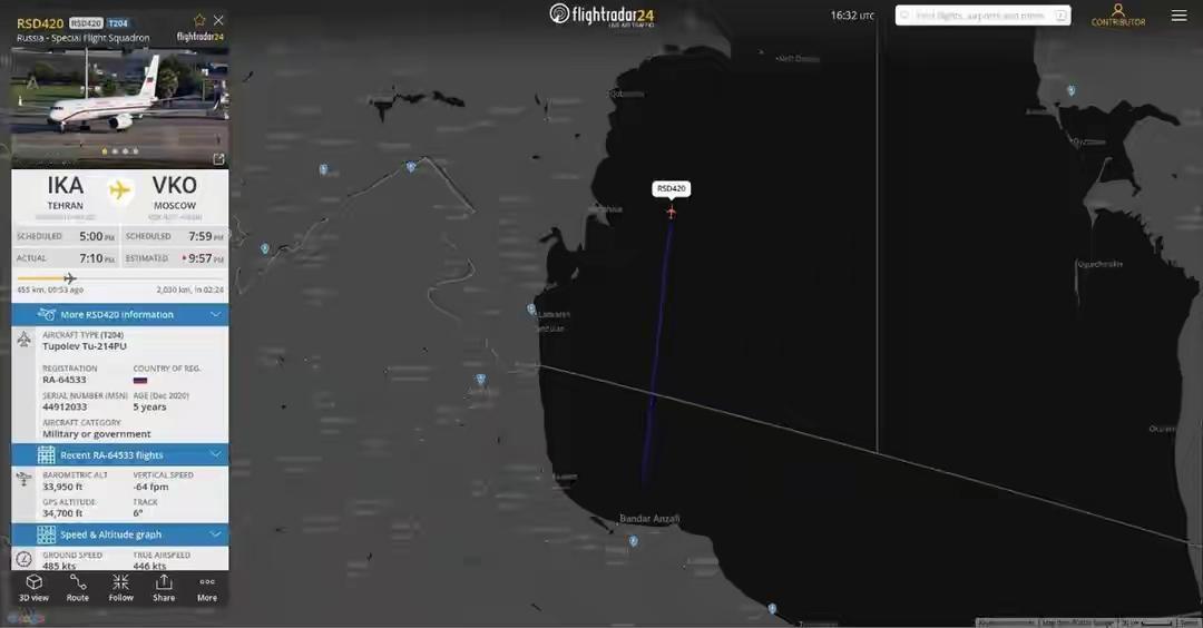 2026年2月，特朗普政府发“十日最后通牒”还调航母向波斯湾集结，这时一架隶属俄