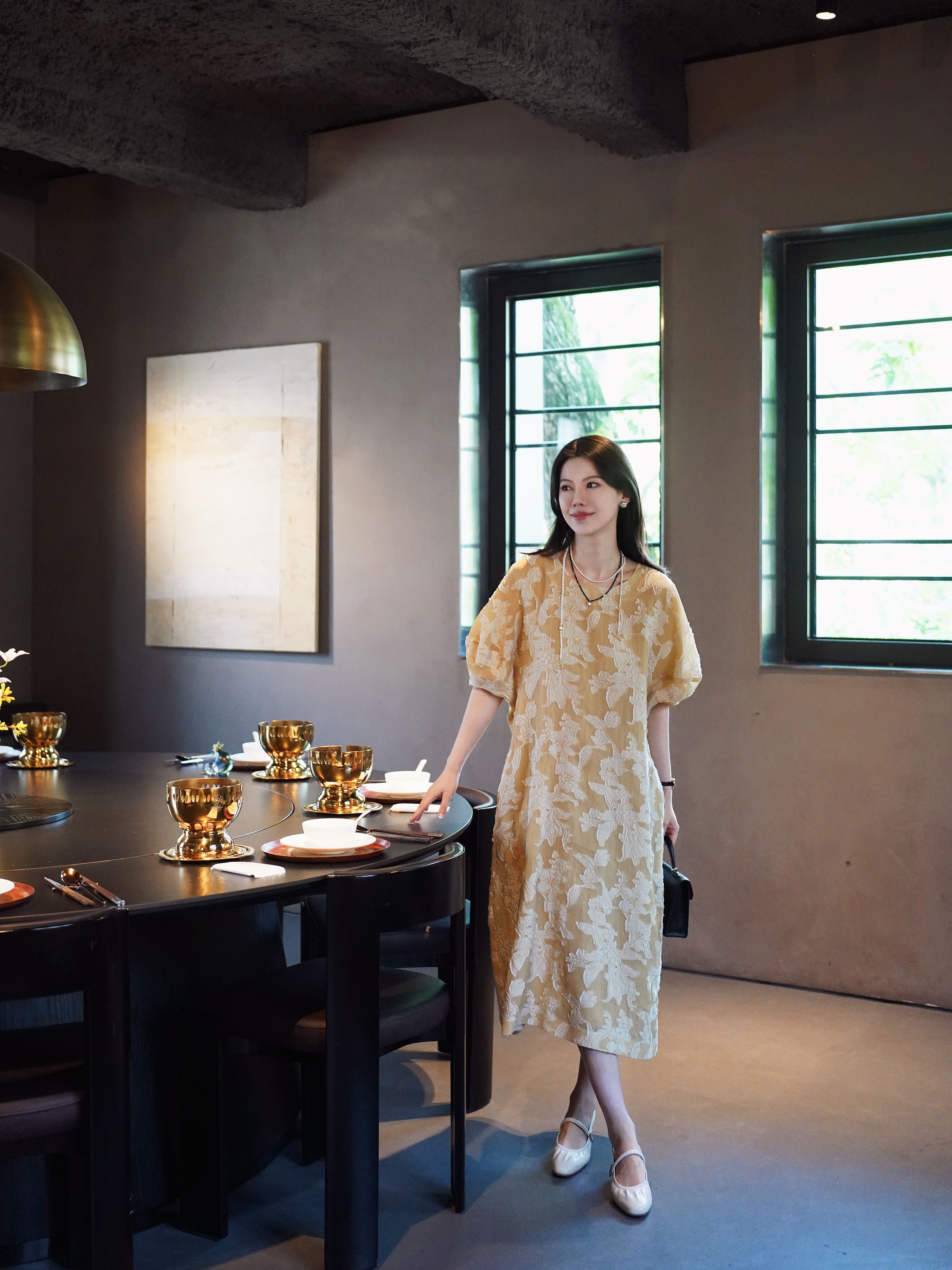 热烈欢迎假期今天穿什么